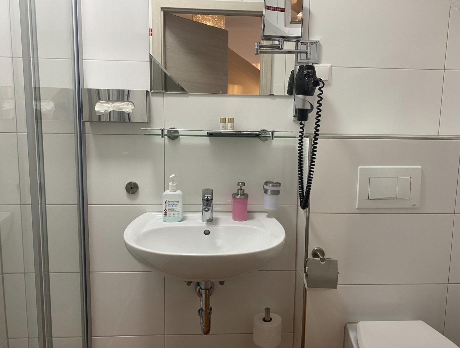 Stadthotel Am Adenauerplatz Marktheidenfeld Extérieur photo